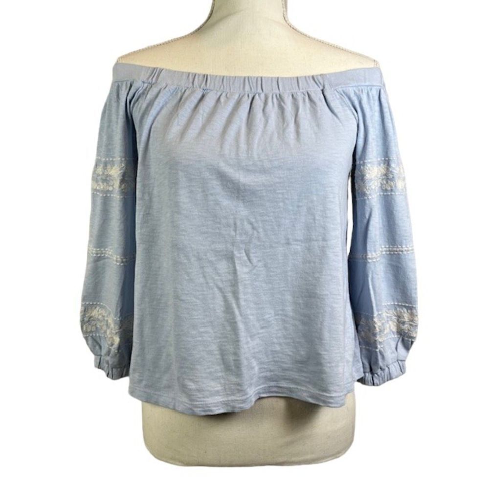 American Eagle Off the Shoulder Women's Light Blue Top‎ with White Embroidery S